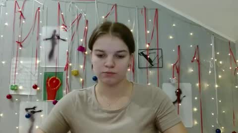 Nana online show from December 2025 08:08:02 AM