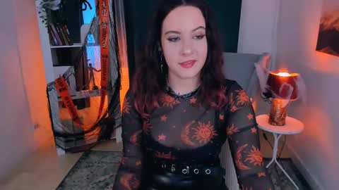 Nana online show from October 2025 09:09:02 PM