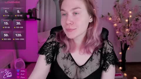 Snapshot of nancy_sun_ chatting on December 2024 10:45:02 AM Nancy online show from December 2024 10:45:02 AM