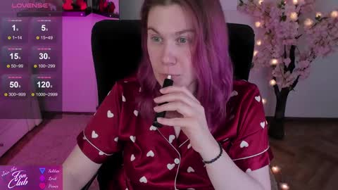 Snapshot of nancy_sun_ chatting on February 2025 02:23:01 PM Nancy online show from February 2025 02:23:01 PM