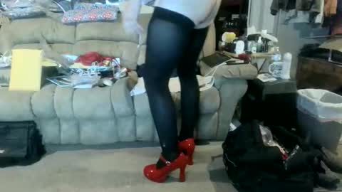 nancyboy_1 online show from June 2026 08:03:01 PM