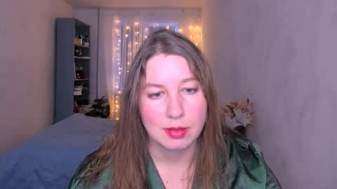 Nancy online show from December 2025 08:31:01 AM