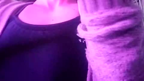 Snapshot of nancyybonita chatting on February 2025 07:09:02 AM nancyybonita online show from February 2025 07:09:02 AM