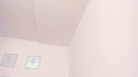 Snapshot of naomi_amoretti chatting on February 2026 04:36:02 PM Naomi Amoretti online show from February 2026 04:36:02 PM