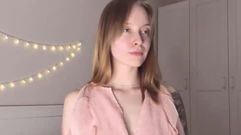 Naomi online show from February 2026 04:05:02 PM