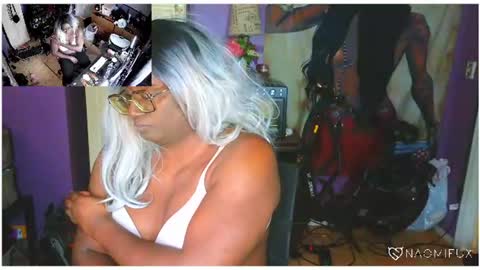 Snapshot of naomifux chatting on July 2026 05:51:02 PM Naomi online show from July 2026 05:51:02 PM