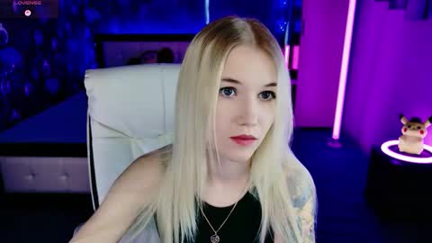 naomihita online show from February 2026 09:49:02 AM