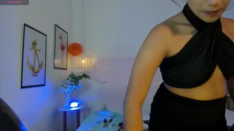 naomiiii   online show from October 2025 11:54:01 AM