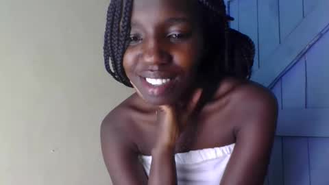 Snapshot of naomilittle905047 chatting on February 2026 09:39:01 AM naomilittle905047 online show from February 2026 09:39:01 AM