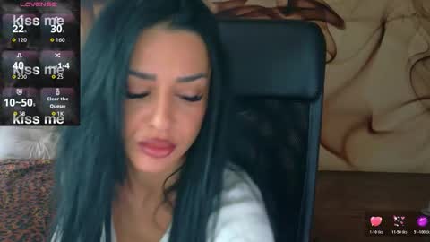 NaomiScarlett online show from November 2025 09:42:02 AM