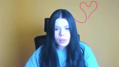 Naomi online show from November 2025 12:38:01 PM