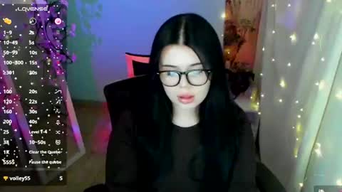 Snapshot of naomivibes chatting on July 2026 08:42:01 AM Naomi online show from July 2026 08:42:01 AM
