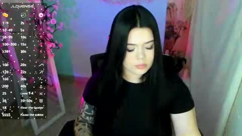 Snapshot of naomivibes chatting on July 2026 06:50:02 AM Naomi online show from July 2026 06:50:02 AM