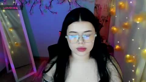 Snapshot of naomivibes chatting on August 2026 06:23:02 AM Naomi online show from August 2026 06:23:02 AM