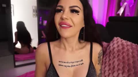 naomyblackbarbie online show from November 2025 05:35:02 AM