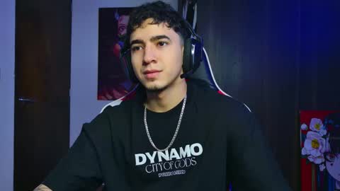 sebastian online show from November 2025 10:15:01 PM