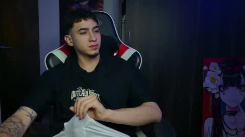 sebastian online show from November 2025 05:06:02 AM