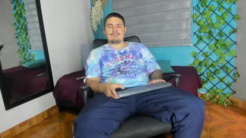 Snapshot of narciso_kh chatting on February 2025 02:26:01 PM deibyd online show from February 2025 02:26:01 PM