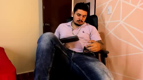 Snapshot of narciso_kh chatting on February 2025 01:13:02 PM deibyd online show from February 2025 01:13:02 PM