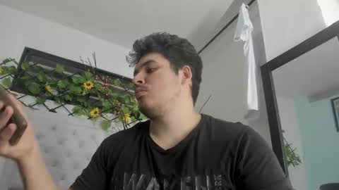 Snapshot of narciso_kh chatting on September 2025 03:29:01 AM deibyd online show from September 2025 03:29:01 AM