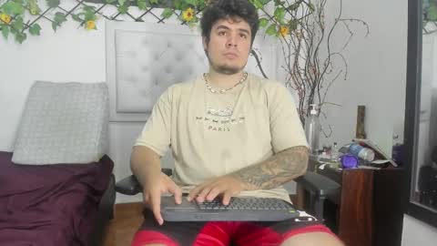 Snapshot of narciso_kh chatting on October 2025 10:30:01 PM deibyd online show from October 2025 10:30:01 PM