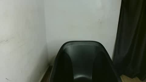 Snapshot of nasty_creamypussyy chatting on February 2026 07:06:02 AM Mila online show from February 2026 07:06:02 AM