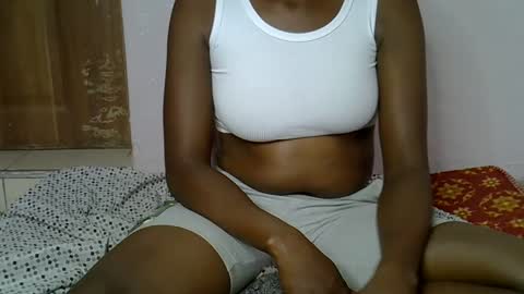 dollie online show from January 2026 07:50:02 PM