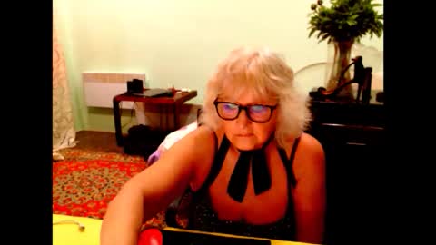 Snapshot of natali7634 chatting on May 2026 04:15:02 PM natali online show from May 2026 04:15:02 PM