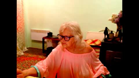Snapshot of natali7634 chatting on May 2026 07:04:01 AM natali online show from May 2026 07:04:01 AM