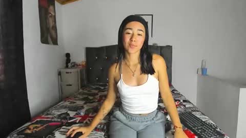 Snapshot of natalia54_ chatting on February 2025 10:14:02 PM NATI online show from February 2025 10:14:02 PM