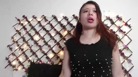 Natalia Walker online show from January 2026 03:05:01 PM