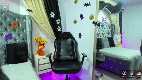 Natalia  online show from October 2025 11:06:02 AM