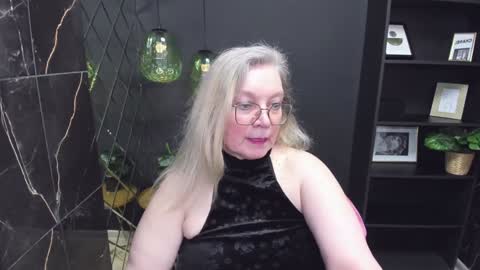 NataliCloud online show from February 2025 05:50:01 PM