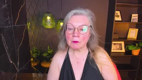 Snapshot of natalicloud chatting on May 2026 01:05:02 PM NataliCloud online show from May 2026 01:05:02 PM