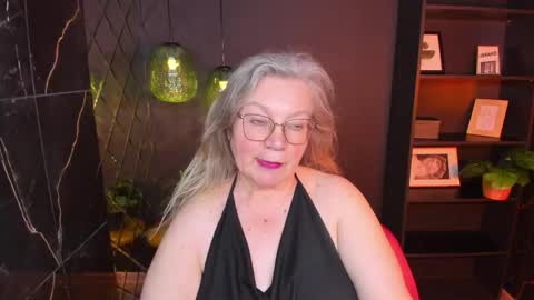 Snapshot of natalicloud chatting on June 2026 01:12:01 PM NataliCloud online show from June 2026 01:12:01 PM