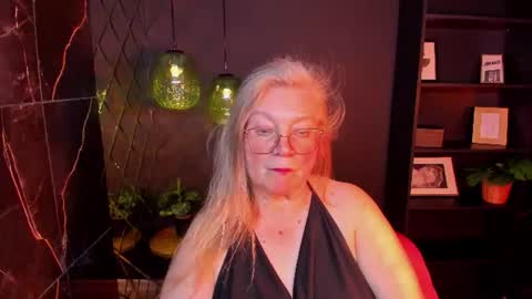 Snapshot of natalicloud chatting on June 2026 01:20:02 PM NataliCloud online show from June 2026 01:20:02 PM