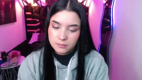 Snapshot of natalie_loffreda chatting on April 2026 08:04:02 PM natalie online show from April 2026 08:04:02 PM