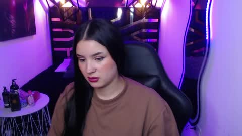 Snapshot of natalie_loffreda chatting on May 2026 08:47:01 PM natalie online show from May 2026 08:47:01 PM