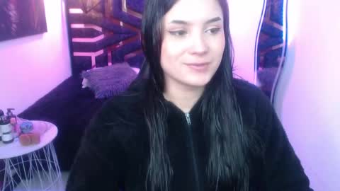Snapshot of natalie_loffreda chatting on May 2026 07:52:01 PM natalie online show from May 2026 07:52:01 PM