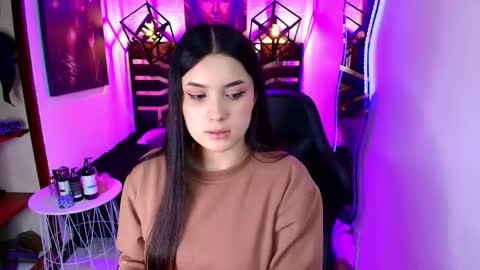 Snapshot of natalie_loffreda chatting on June 2026 08:13:02 PM natalie online show from June 2026 08:13:02 PM