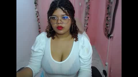 natalie_tits1 online show from October 2025 03:43:01 PM