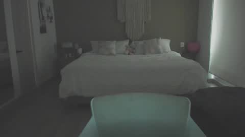 Snapshot of nataly_05 chatting on November 2025 09:09:01 PM anatalybee online show from November 2025 09:09:01 PM