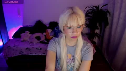 Snapshot of nataly_29 chatting on May 2026 02:39:02 AM MissNatis online show from May 2026 02:39:02 AM