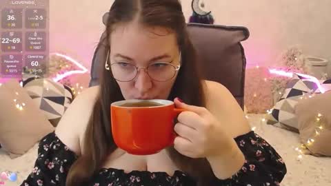 Snapshot of nataly_cute1 chatting on January 2025 08:25:02 PM Nataly online show from January 2025 08:25:02 PM