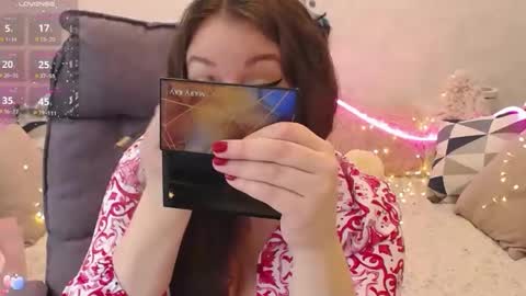 Snapshot of nataly_cute1 chatting on January 2025 08:11:01 PM Nataly online show from January 2025 08:11:01 PM