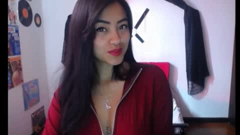 Nataly Escobar online show from January 2025 02:10:01 PM