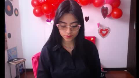 Nataly Escobar online show from February 2025 02:05:01 PM
