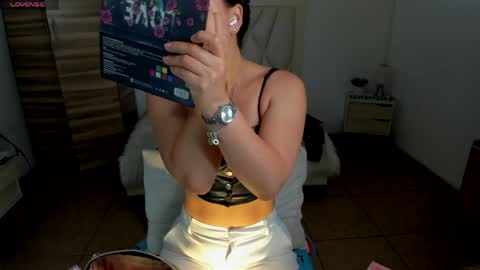 Natasha Bernett online show from April 2026 04:04:02 PM