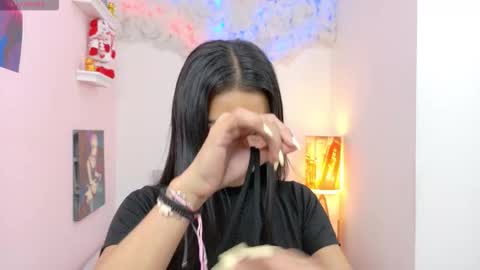 Natasha  online show from February 2026 12:01:02 PM