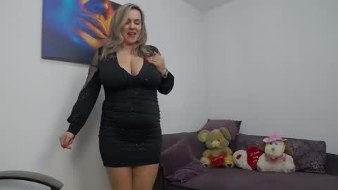 natashaboobs online show from February 2025 12:34:01 PM